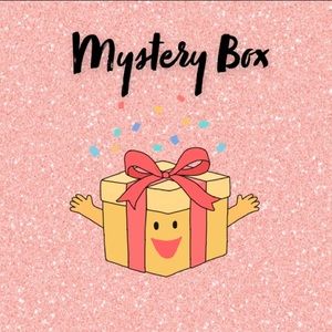 Mystery Box- 5 Under Armour items